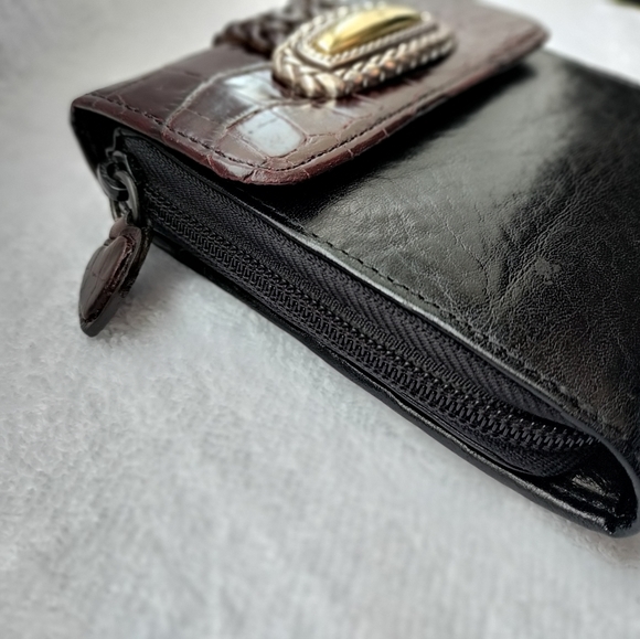 Brighton | Two Toned Leather Black & Brown Silver & Gold Tri-Fold Wallet - Picture 14 of 14